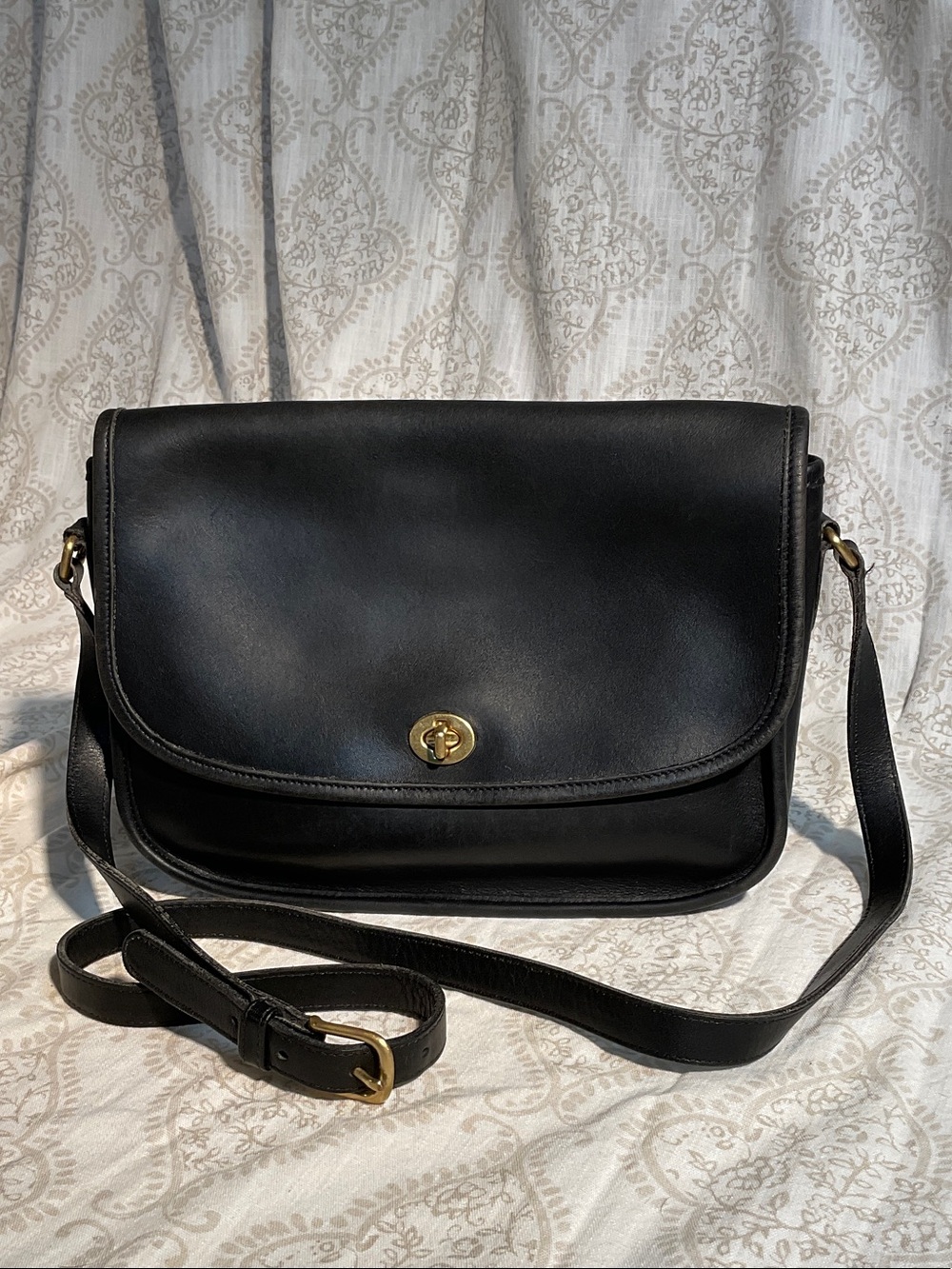 Vintage Coach Full Leather 9790 bag